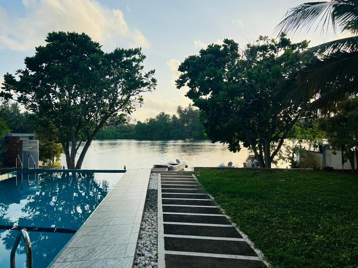 Villa Riverside Aluthgama Eksteriør bilde