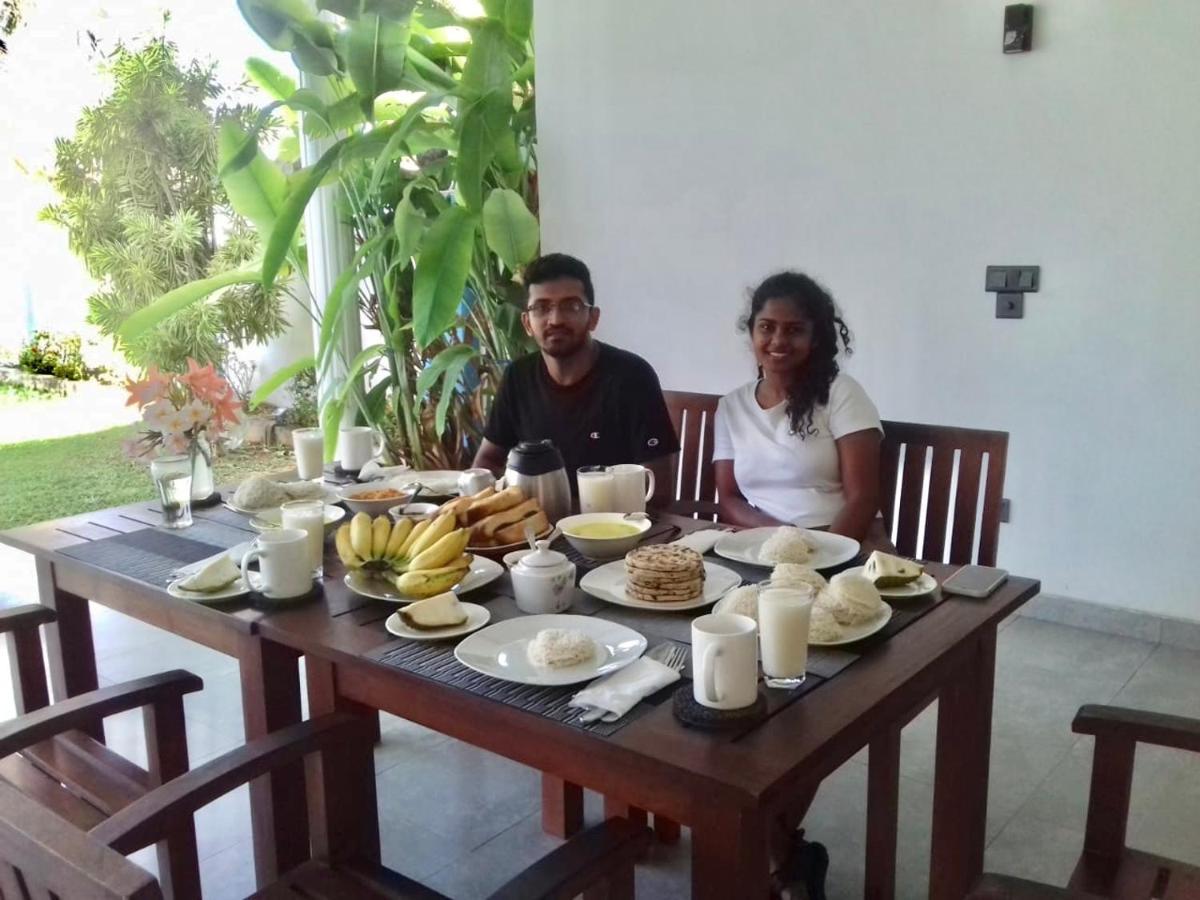 Villa Riverside Aluthgama Eksteriør bilde