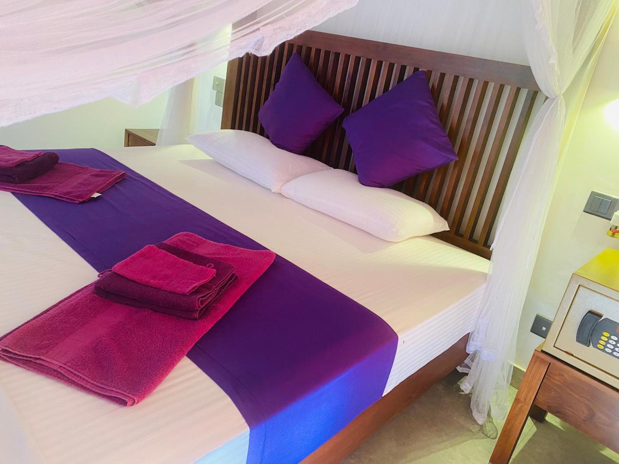 Villa Riverside Aluthgama Eksteriør bilde